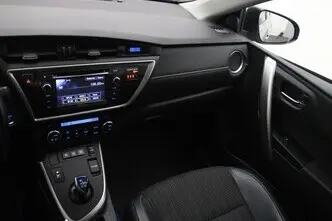 Toyota Auris, 1.8, 73 kW, hübriid, automaat, esivedu