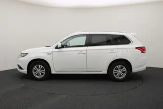 Mitsubishi Outlander, 2.4, 99 kW, pistikhübriid, automaat, nelikvedu