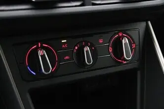 Volkswagen Polo, 1.0, 70 kW, bensiin, manuaal, esivedu