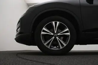 Nissan X-Trail, 1.6, 120 kW, бензин, механическая, передний привод
