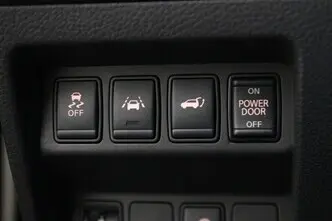 Nissan X-Trail, 1.6, 120 kW, бензин, механическая, передний привод