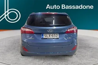 Hyundai i30, 1.6, 99 kW, petrol, manual, front-wheel drive