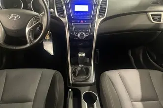 Hyundai i30, 1.6, 99 kW, petrol, manual, front-wheel drive
