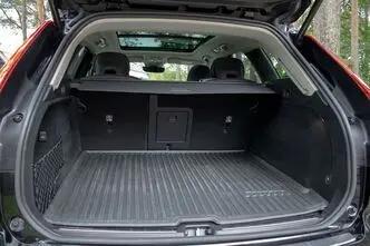 Volvo XC60, 2.0, 293 kW, pistikhübriid, automaat, nelikvedu