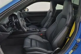 Porsche 911, 3.6, 357 kW, hübriid, automaat, nelikvedu