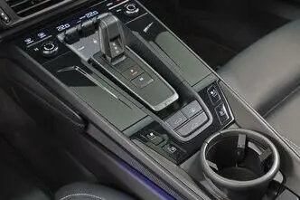Porsche 911, 3.6, 357 kW, hübriid, automaat, nelikvedu