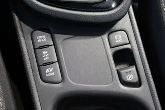 Toyota Yaris Cross, 1.5, 68 kW, hübriid, automaat, esivedu