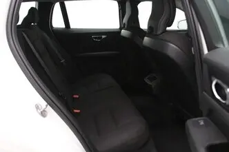 Volvo V60, 2.0, 120 kW, гибрид, автомат, передний привод