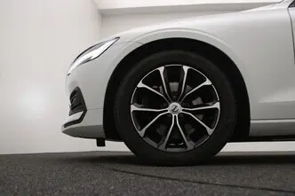 Volvo V60, 2.0, 120 kW, гибрид, автомат, передний привод