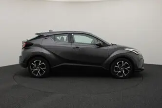 Toyota C-HR, 1.8, 72 kW, hübriid, automaat, esivedu