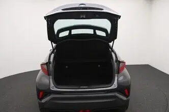 Toyota C-HR, 1.8, 72 kW, hübriid, automaat, esivedu