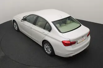 BMW 318, 1.5, 100 kW, бензин, механическая, передний привод
