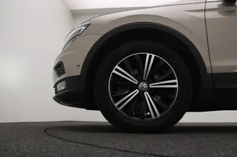 Volkswagen Tiguan, 2.0, 132 kW, bensiin, automaat, nelikvedu