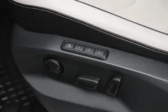 Volkswagen Tiguan, 2.0, 132 kW, bensiin, automaat, nelikvedu