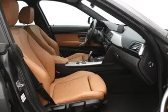 BMW 320, 2.0, 135 kW, бензин, автомат, задний привод