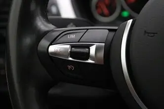BMW 320, 2.0, 135 kW, бензин, автомат, задний привод