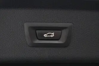 BMW 320, 2.0, 135 kW, бензин, автомат, задний привод