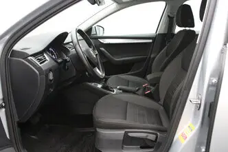 Škoda Octavia, 1.6, 85 kW, diesel, automatic, front-wheel drive