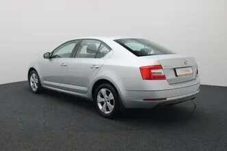 Škoda Octavia, 1.6, 85 kW, diesel, automatic, front-wheel drive