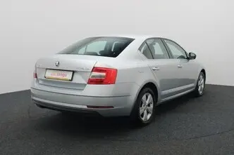 Škoda Octavia, 1.6, 85 kW, diesel, automatic, front-wheel drive