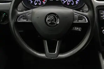Škoda Octavia, 1.6, 85 kW, diesel, automatic, front-wheel drive