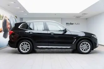 BMW X3, 2.0, 120 kW, petrol, automatic, four-wheel drive