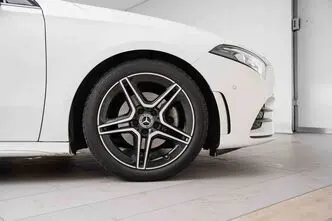 Mercedes-Benz A 200, 1.3, 120 kW, bensiin, automaat, esivedu