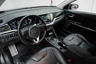 Kia Niro, 1.6, 77 kW, bensiin, automaat, esivedu