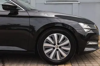 Škoda Superb, 2.0, 110 kW, diesel, automatic, front-wheel drive