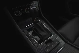 Škoda Superb, 2.0, 110 kW, diesel, automatic, front-wheel drive