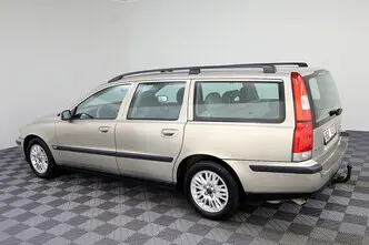 Volvo V70, 2.4, 169 kW, bensiin, manuaal, esivedu