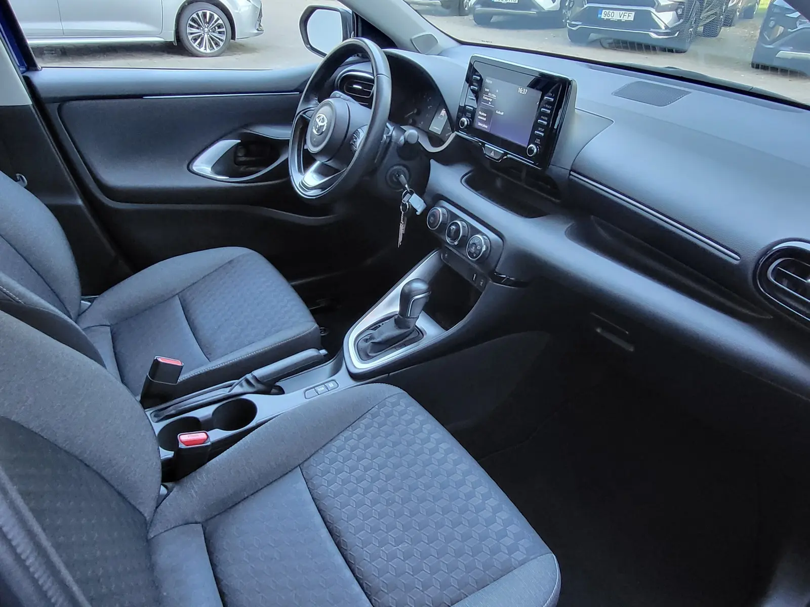 Toyota Yaris, 1.5, 92 kW, бензин, автомат, передний привод