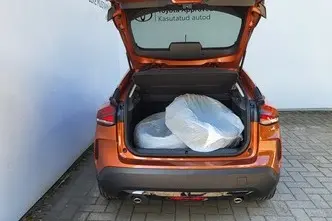 Citroën C4, 1.2, 96 kW, bensiin, automaat, esivedu