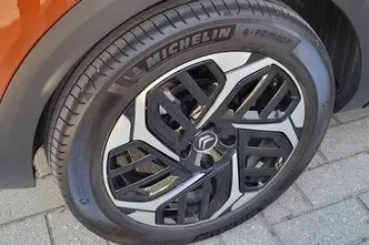 Citroën C4, 1.2, 96 kW, bensiin, automaat, esivedu