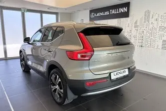 Volvo XC40, 2.0, 145 kW, гибрид, автомат, полный привод