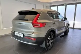 Volvo XC40, 2.0, 145 kW, гибрид, автомат, полный привод