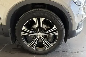 Volvo XC40, 2.0, 145 kW, гибрид, автомат, полный привод