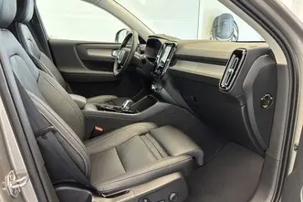 Volvo XC40, 2.0, 145 kW, гибрид, автомат, полный привод