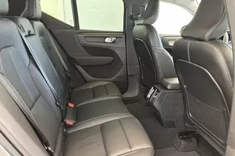 Volvo XC40, 2.0, 145 kW, гибрид, автомат, полный привод