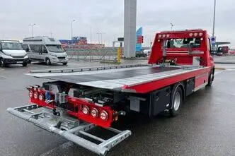 Iveco Daily, 3.0, 129 kW, дизель, механическая, задний привод