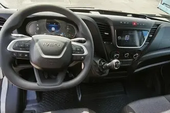 Iveco Daily, 2.3, 115 kW, дизель, механическая, задний привод