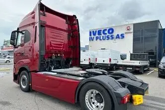 Iveco S-Way, 13.0, 357 kW, diesel, automatic, rear-wheel drive