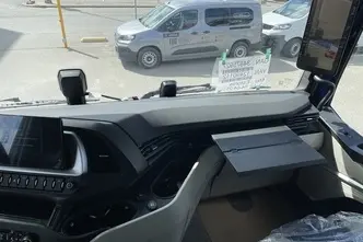 Iveco S-Way, 12.9, 368 kW, дизель, автомат, задний привод