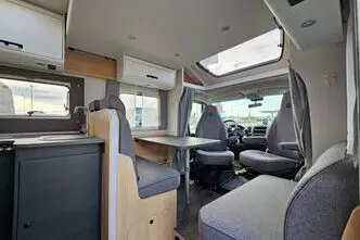 Sunlight T67, 2.2, 103 kW, diisel, automaat, esivedu