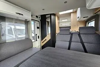 Sunlight T67, 2.2, 103 kW, diisel, automaat, esivedu