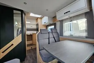 Sunlight T67, 2.2, 103 kW, diisel, automaat, esivedu