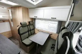 Sunlight A68, 2.0, 103 kW, дизель, механическая, передний привод