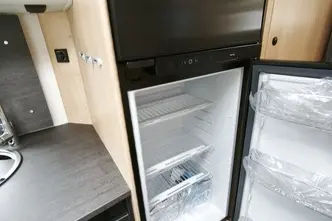 Sunlight A68, 2.0, 103 kW, дизель, механическая, передний привод