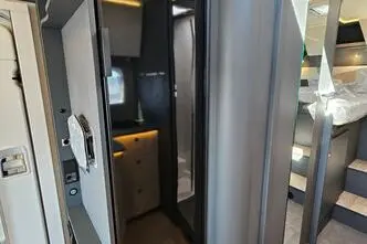 Laika Kosmo, 2.2, 132 kW, diisel, automaat, esivedu