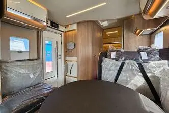 Laika ECOVIP, 2.2, 103 kW, diisel, automaat, esivedu